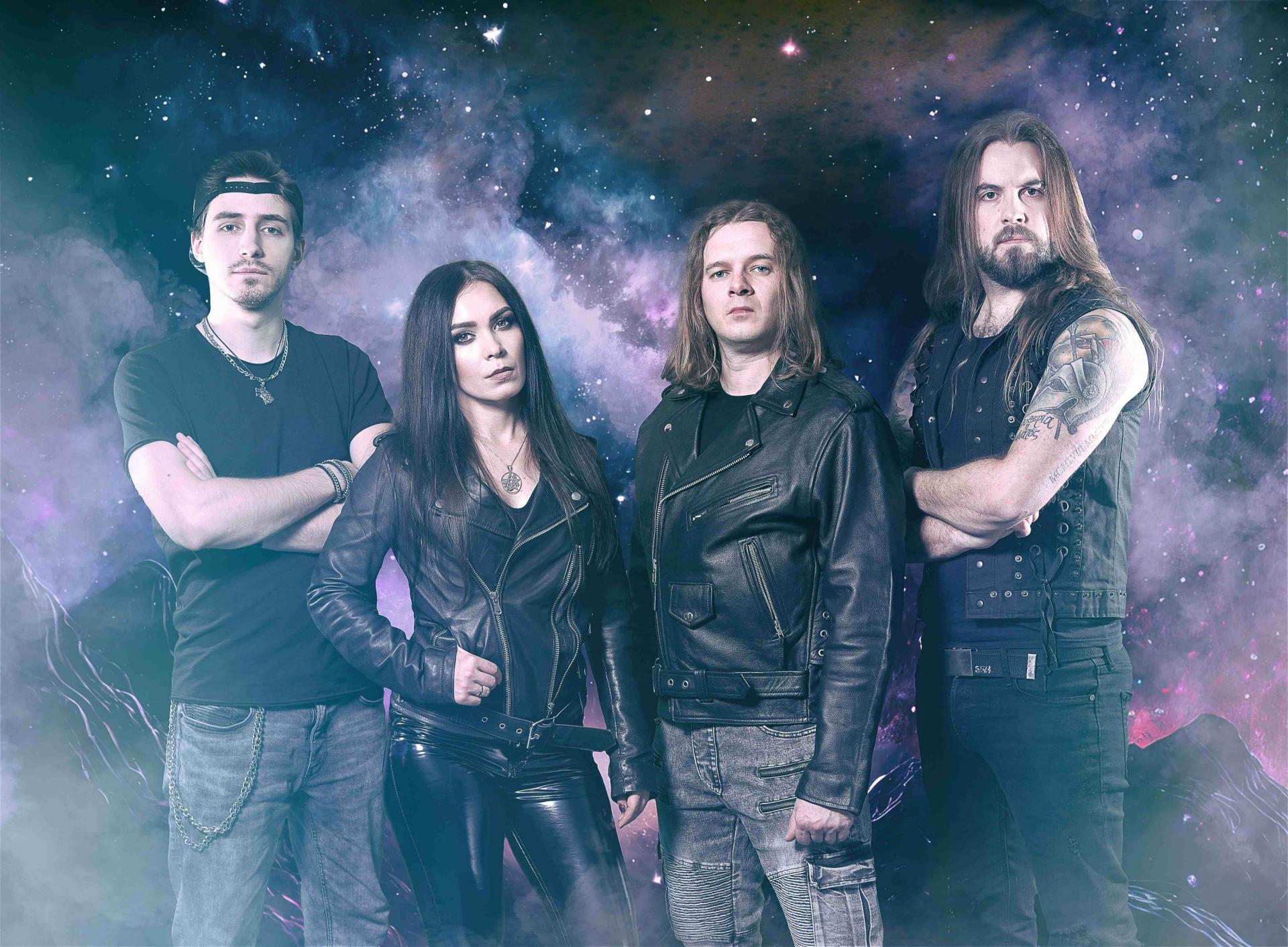 Crystal viper band
